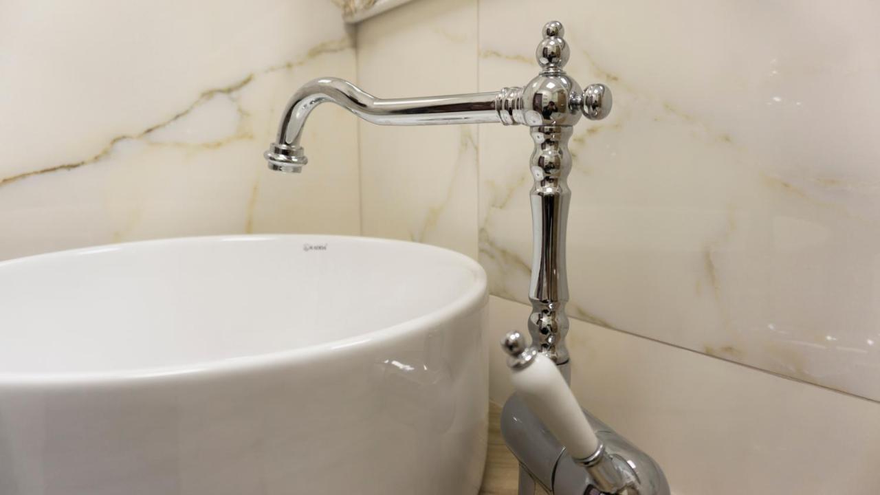 M Rooms ブカレスト エクステリア 写真